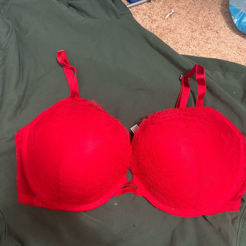 NWOT Very Sexy Push Up